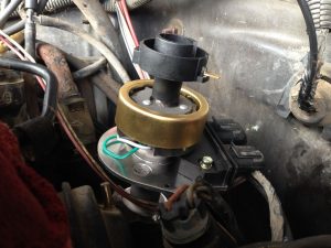 A replacement distributor installed in the 1991 Chevy S10.